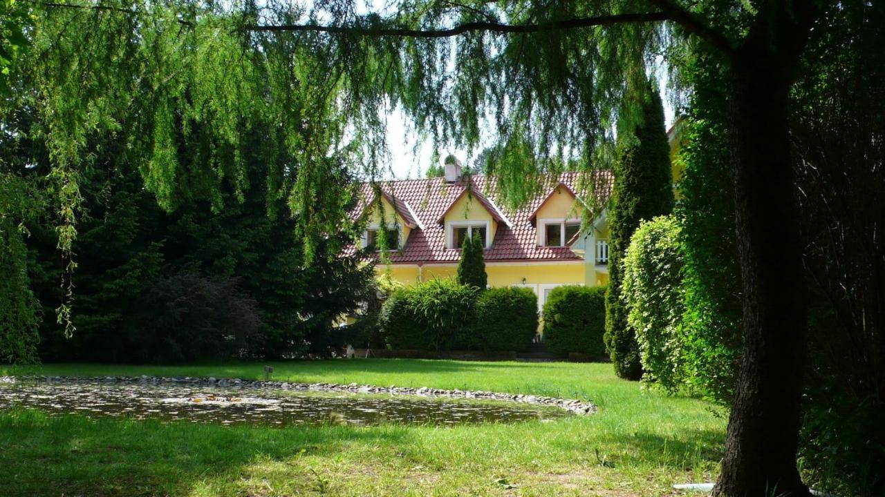 Penzion Kormorán Vranov nad Dyjí Esterno foto