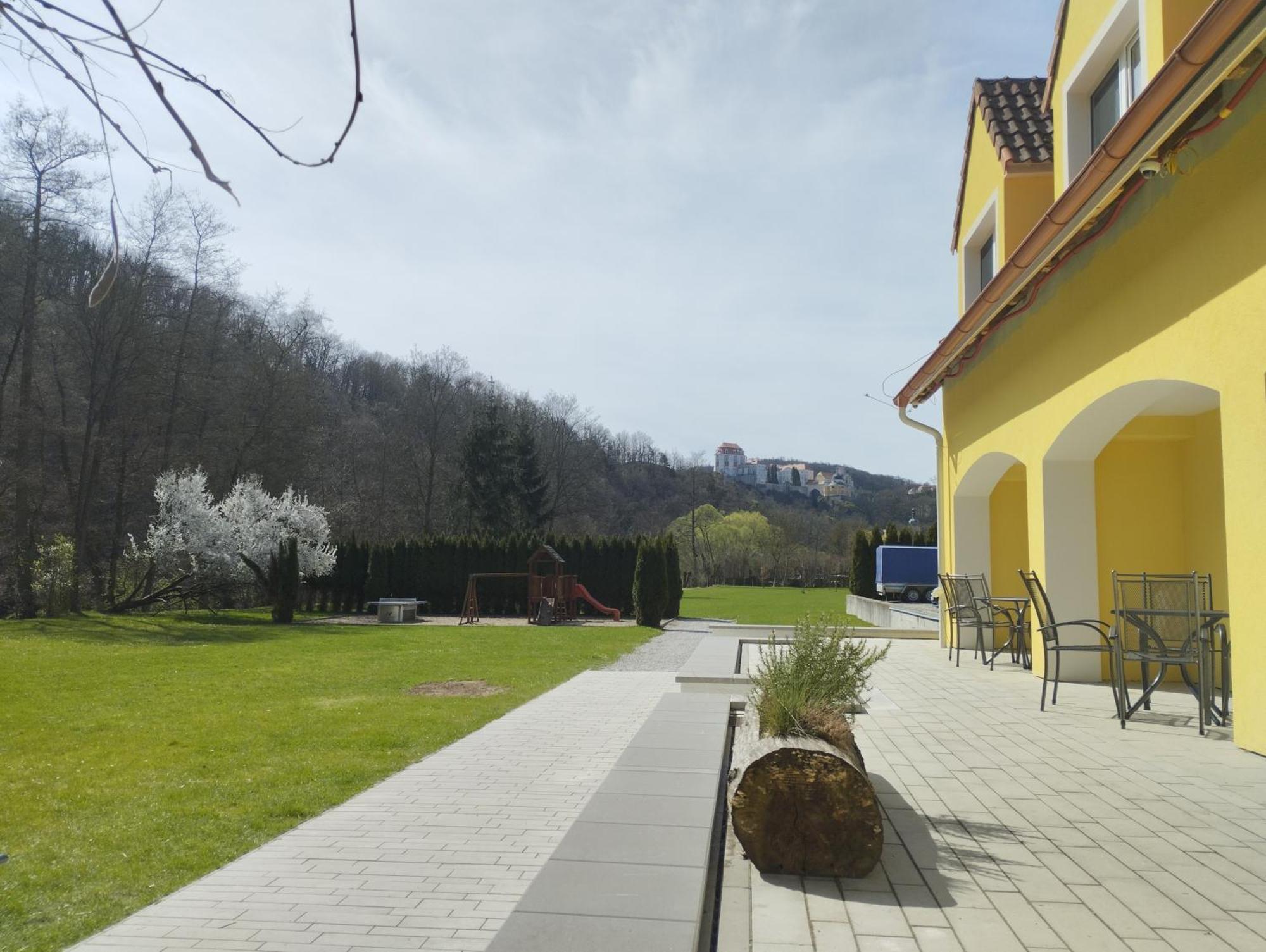 Penzion Kormorán Vranov nad Dyjí Esterno foto
