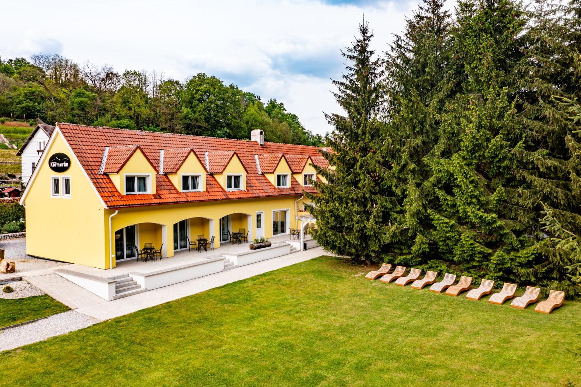 Penzion Kormorán Vranov nad Dyjí Esterno foto